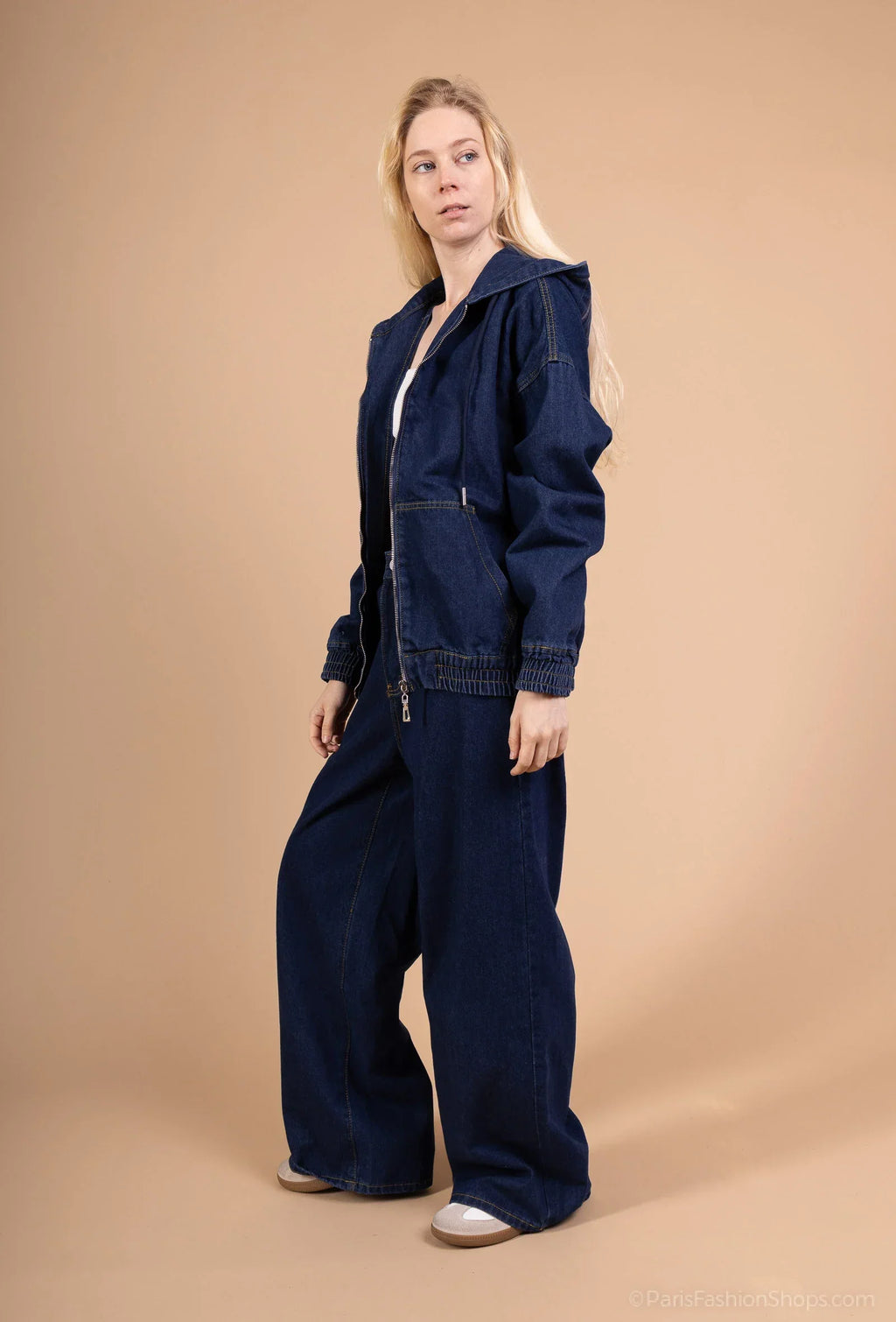 Hooded zip-up jacket + wide-leg denim pants set – casual streetwear look
