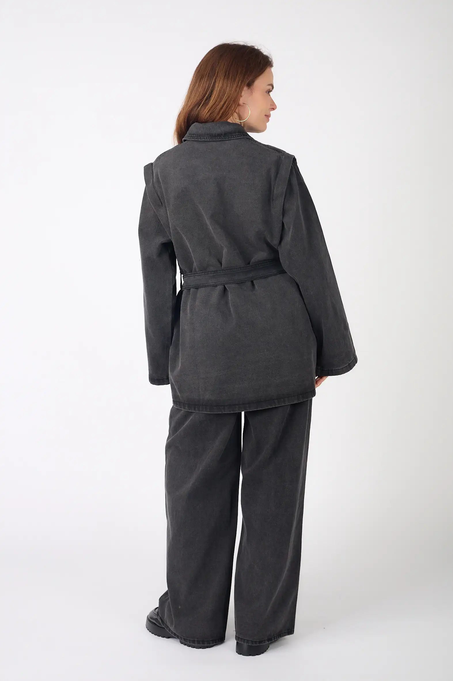 DENVER – Denim set with belted shirt and wide-leg pants