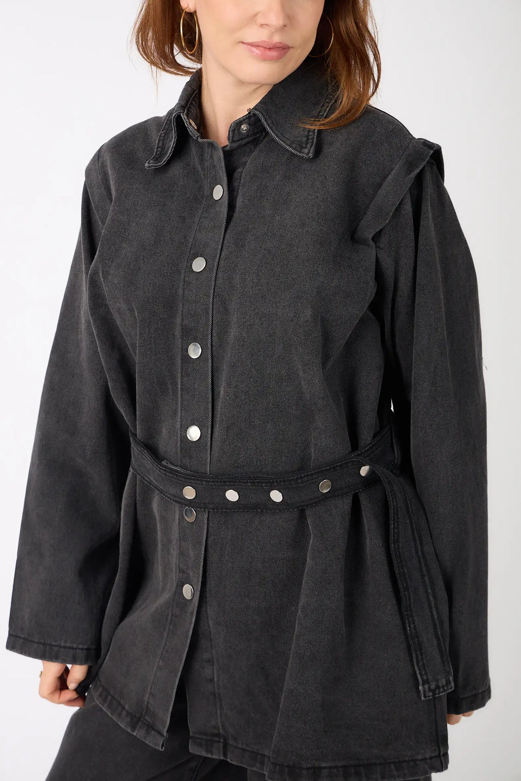 DENVER – Denim set with belted shirt and wide-leg pants