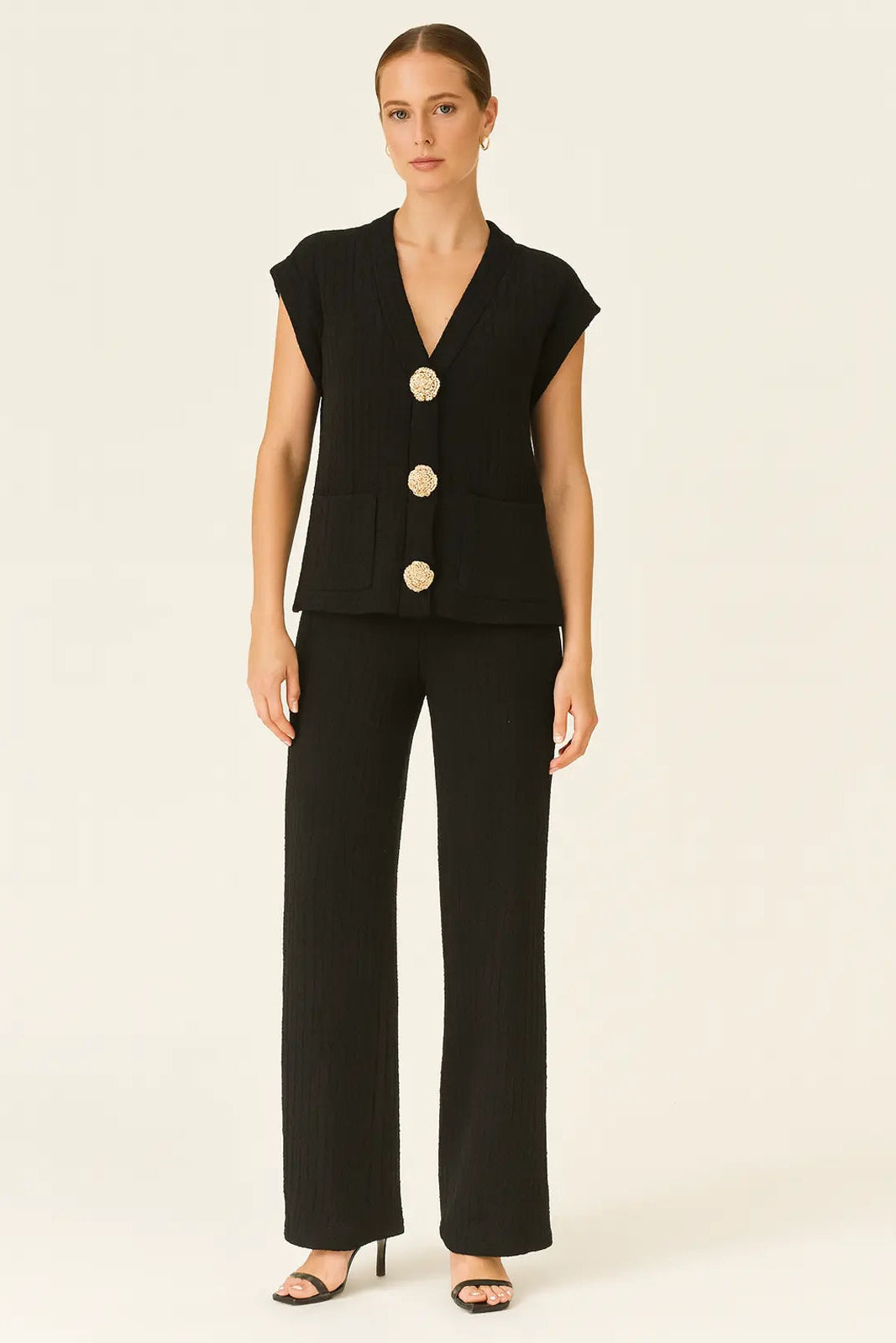 3-Gold Button Short Sleeve Set