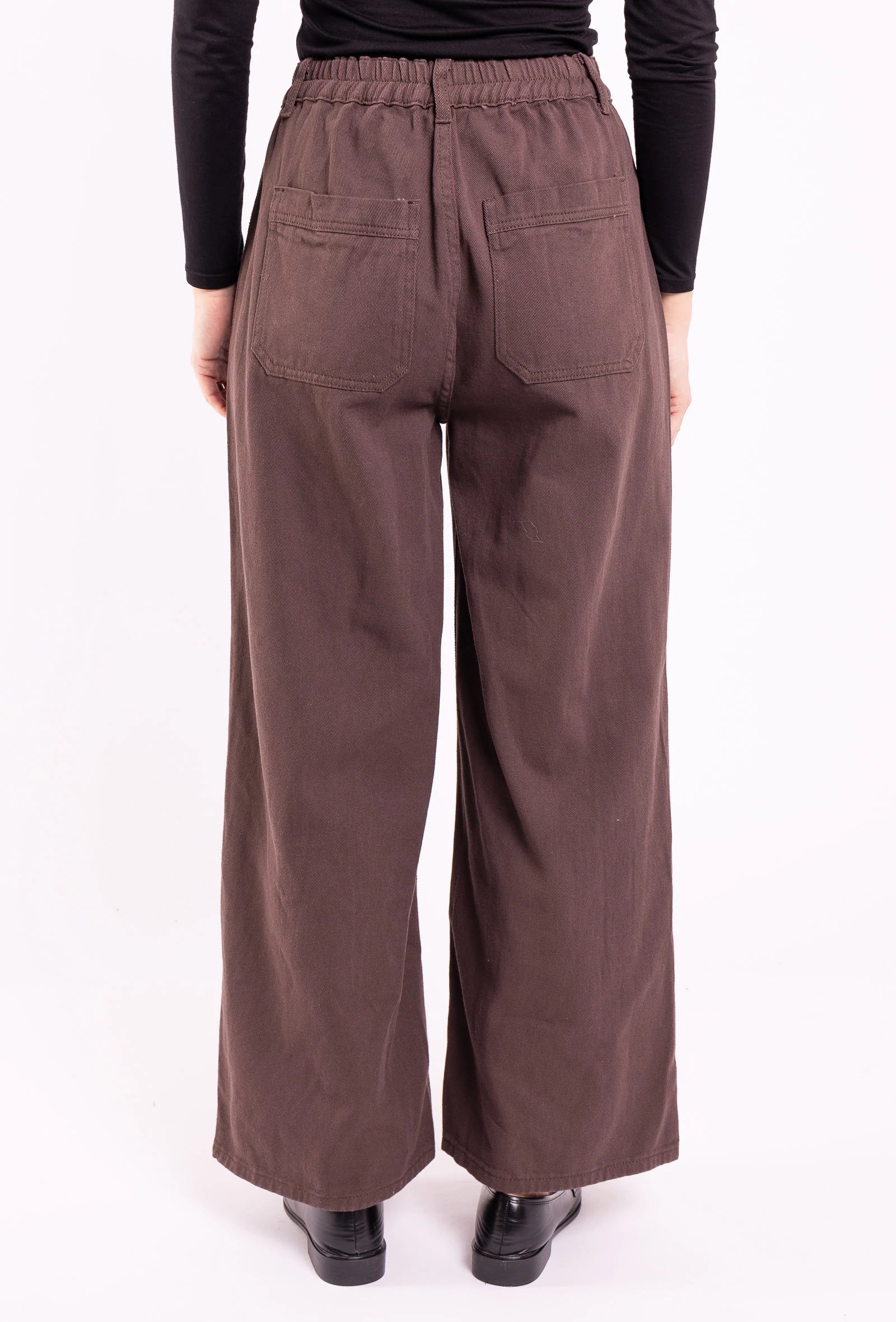 DENVER – Denim set with belted shirt and wide-leg pants