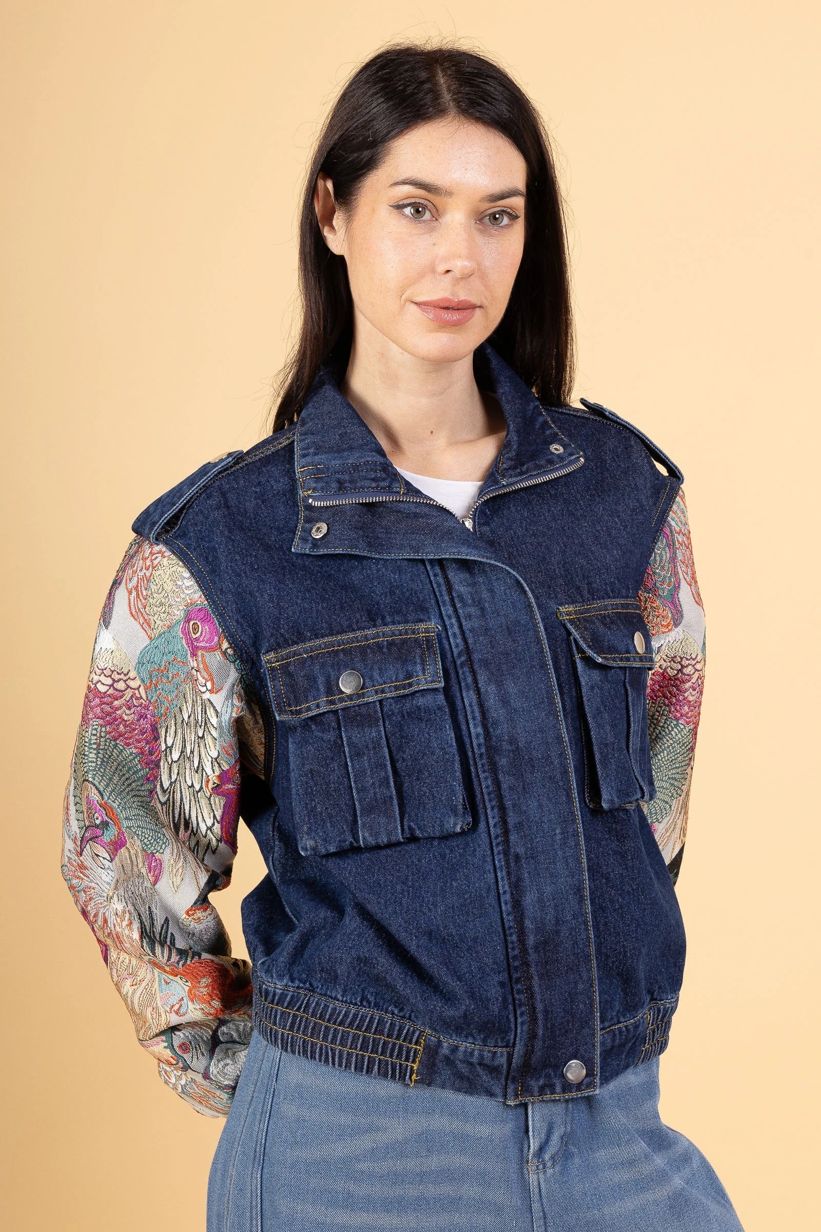 Denver - Two-tone denim jacket with printed sleeves