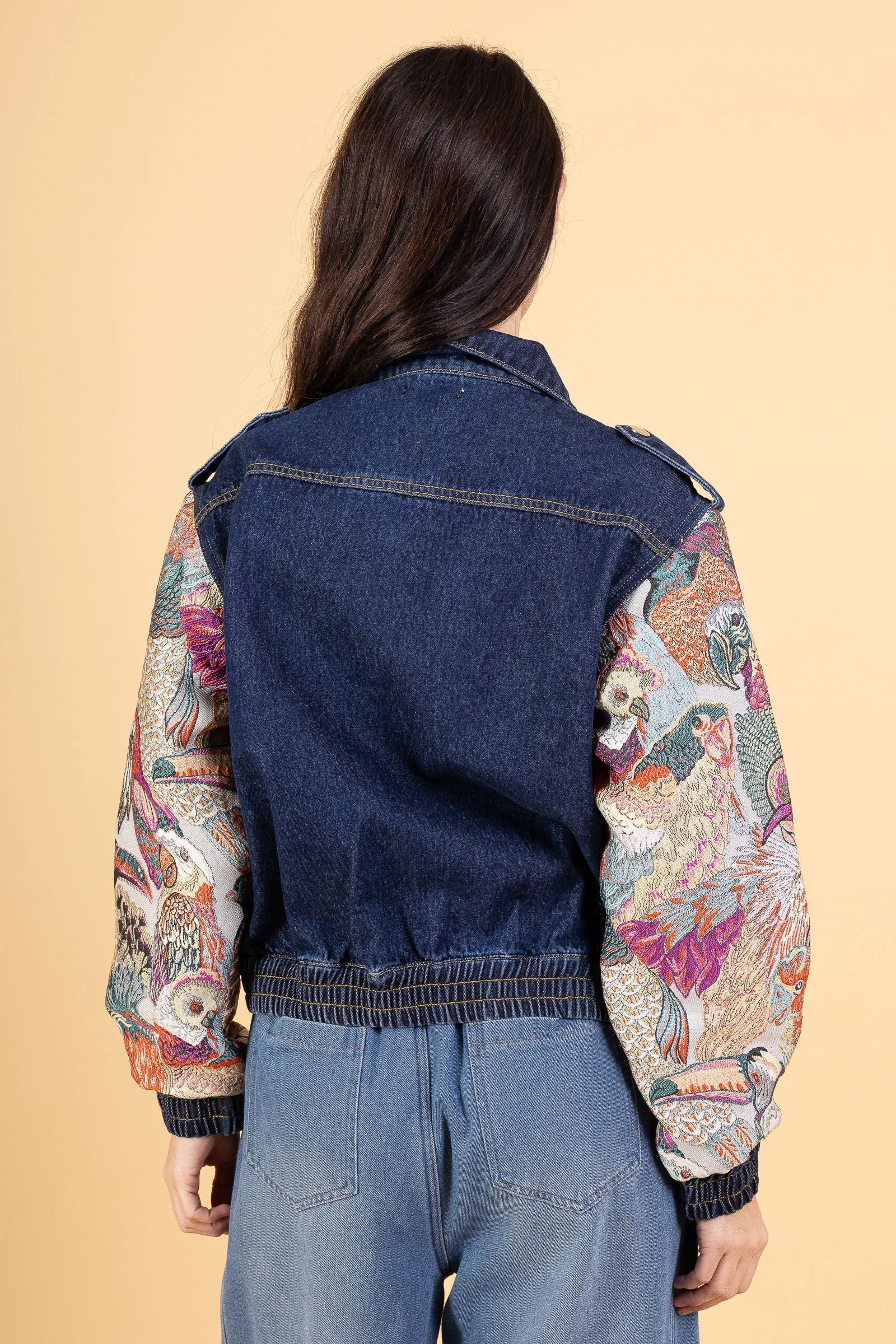 Denver - Two-tone denim jacket with printed sleeves