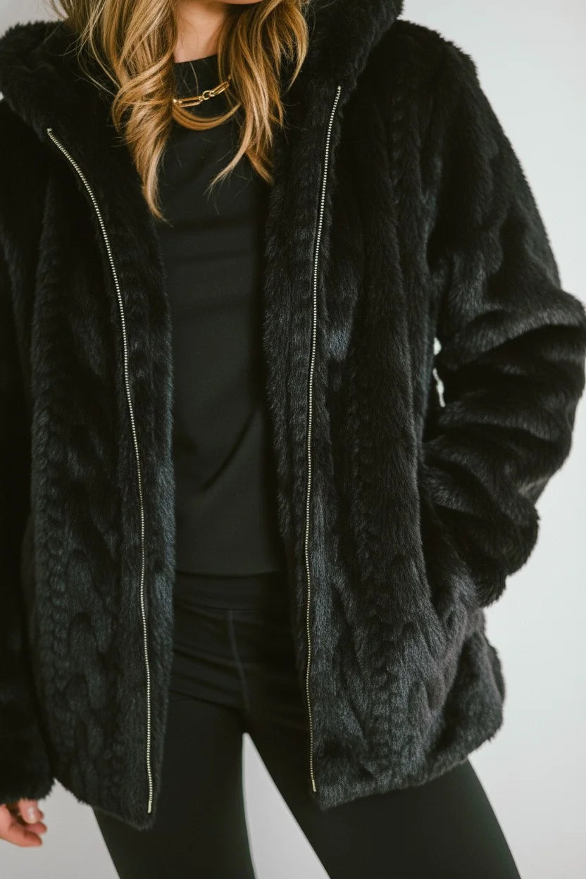 ARLENA – Short faux fur jacket with hood