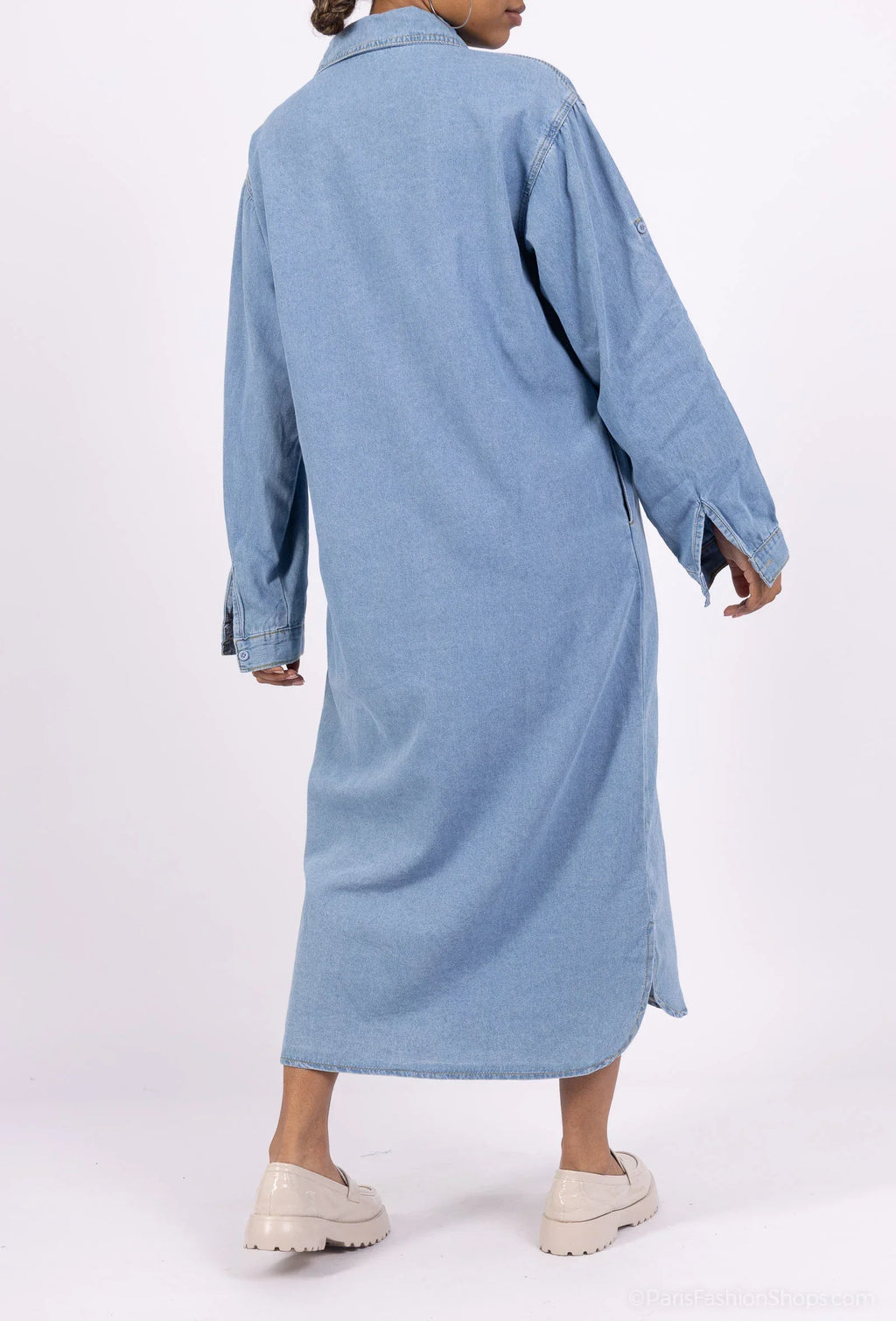 DENVER – Oversized long denim shirt