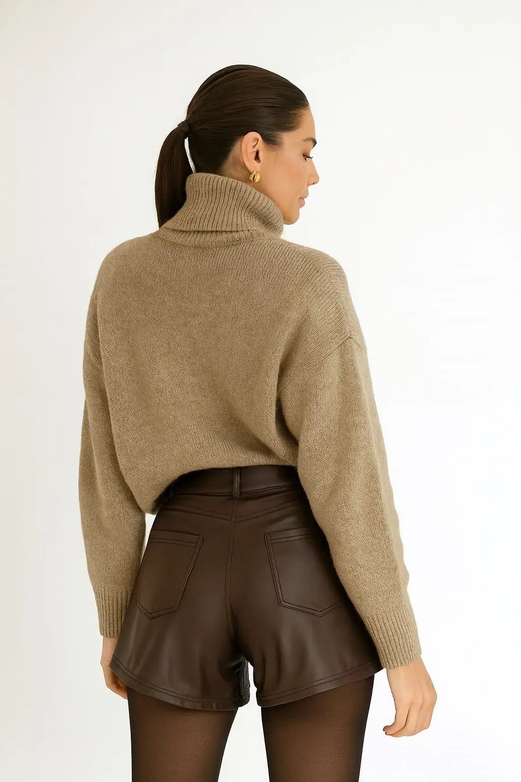 High-waisted flared faux leather shorts, chic and trendy style